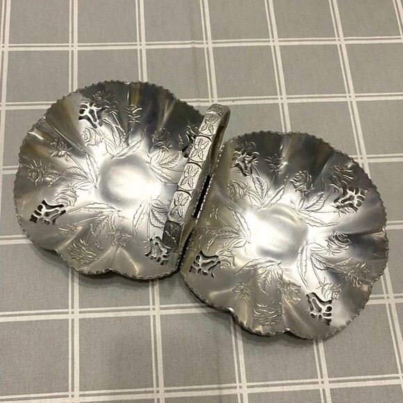 Vtg MCM Hand Wrought Silver Aluminum Farber & Shelvin Double Candy Snack Dish - Picture 1 of 4
